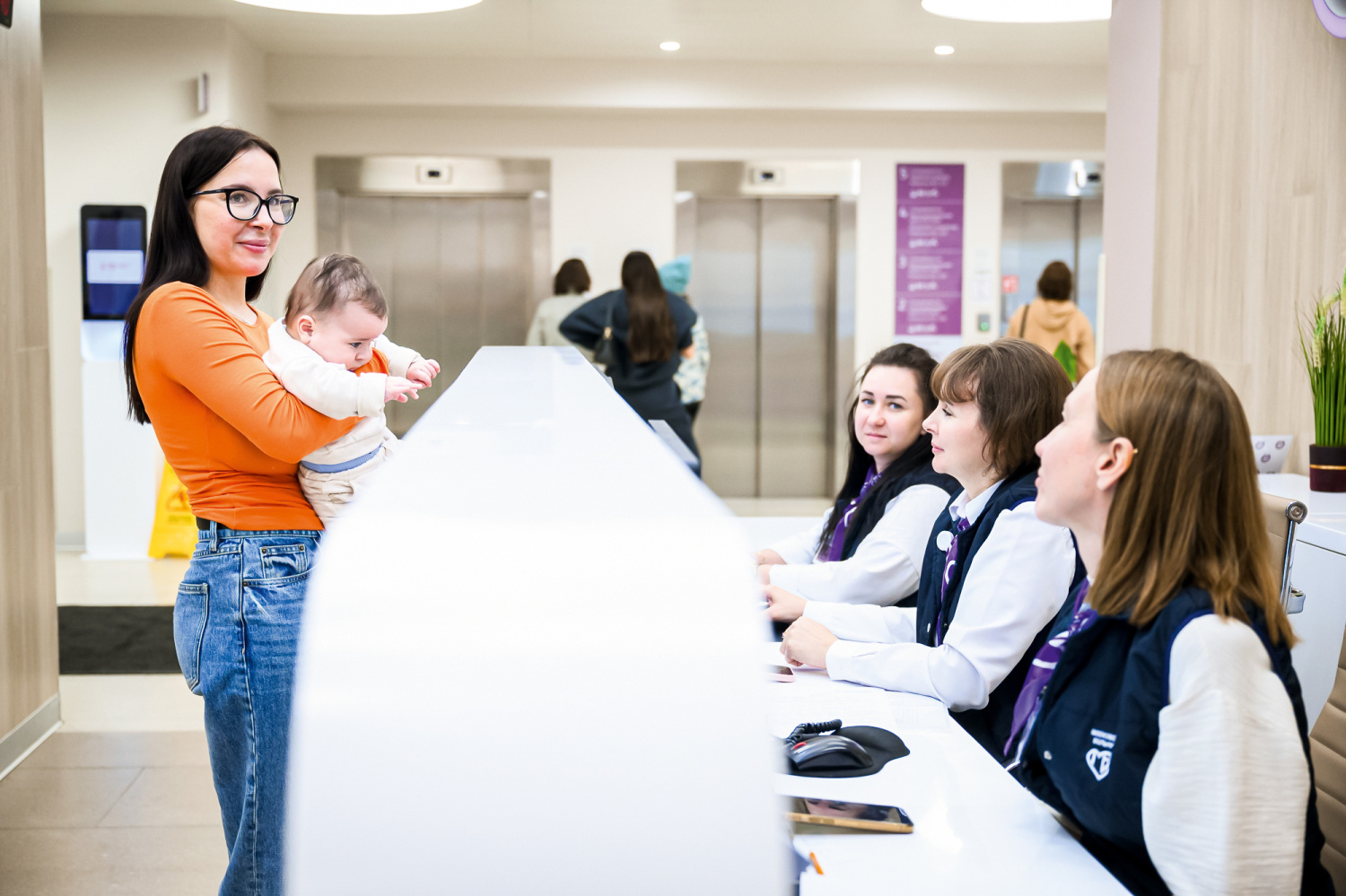 Всё лучшее мамам и малышам